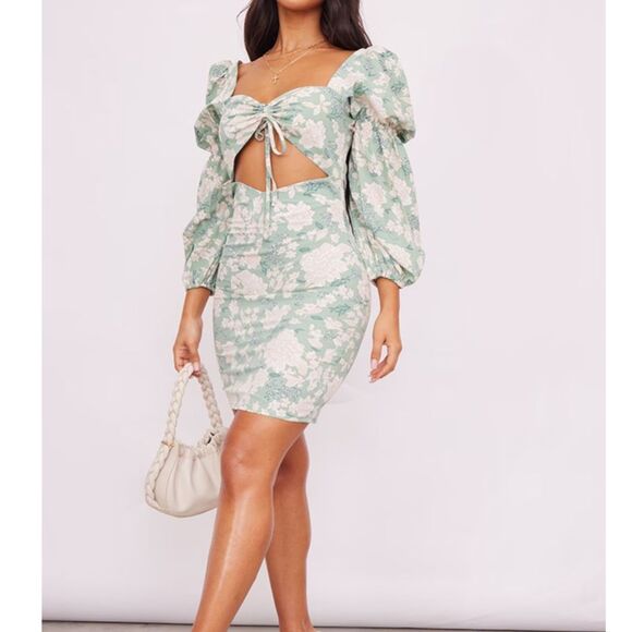 PrettyLittleThing Petite Sage Floral Print Cut Out Mini Dress Size 12 - Picture 1 of 10